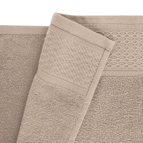Ręcznik D Bawełna 100% Solano Beż + Ciemny Brąz (P) 2x50x90+2x70x140 kpl. Ręcznik D Bawełna 100% Solano Beż + Ciemny Brąz (P) 2x50x90+2x70x140 kpl.