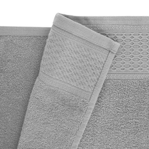 Ręcznik D Bawełna 100% Solano Beż + Jasny Popiel (P) 2x50x90+2x70x140 kpl. Ręcznik D Bawełna 100% Solano Beż + Jasny Popiel (P) 2x50x90+2x70x140 kpl.