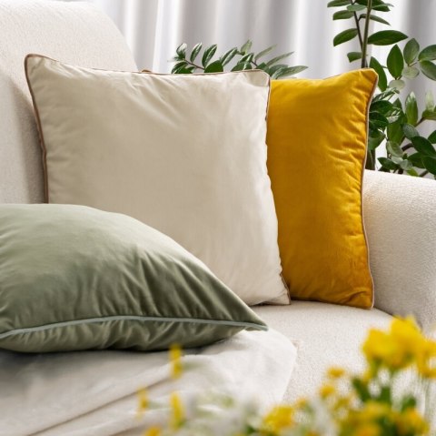 POSZEWKA GAJA 2 60 X 60 CM CZARNY