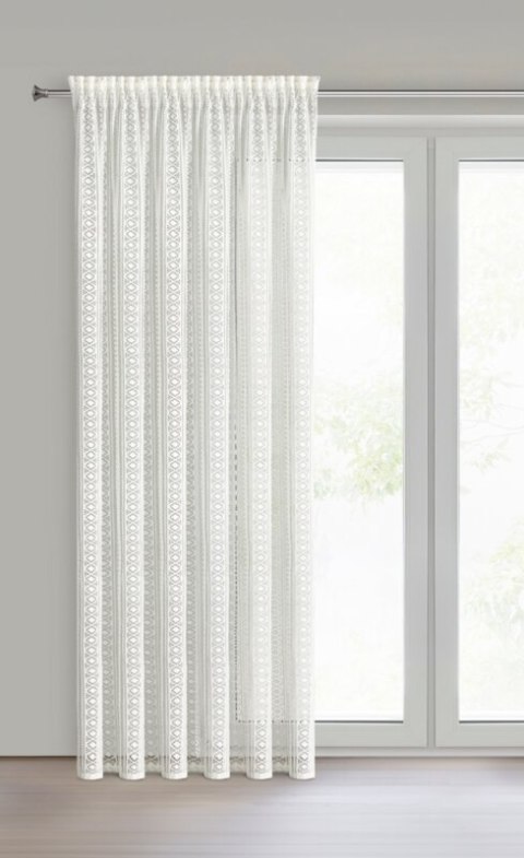 FIRANA GOTOWA LILIANA NA TAŚMIE 140 X 260 CM BIAŁY FIRANA GOTOWA LILIANA NA TAŚMIE 140 X 260 CM BIAŁY