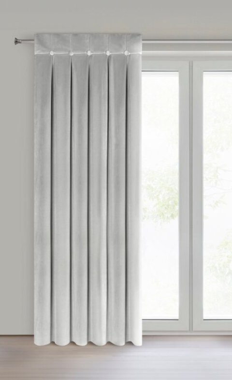 ZASŁONA GOTOWA ALITA NA SZELKACH 140 X 250 CM SREBRNY ZASŁONA GOTOWA ALITA NA SZELKACH 140 X 250 CM SREBRNY