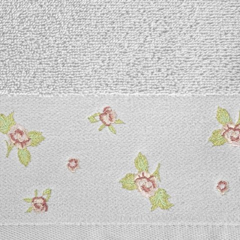 RĘCZNIK DALIA (02) 50 X 90 CM SREBRNY RĘCZNIK DALIA (02) 50 X 90 CM SREBRNY