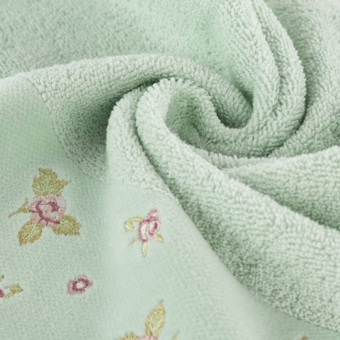 RĘCZNIK DALIA (05) 50 X 90 CM MIĘTOWY