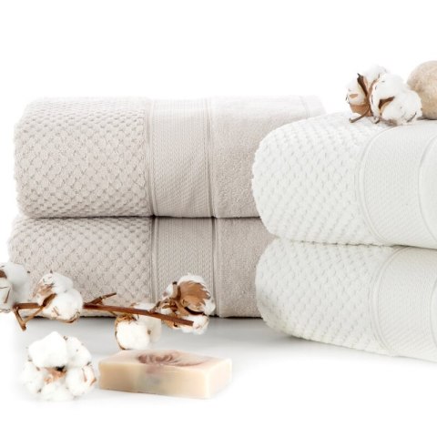 RĘCZNIK JESSI (02) KREMOWY