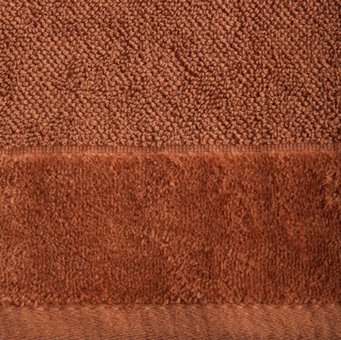 RĘCZNIK FERO (06) 90 X 50 CM CEGLASTY RĘCZNIK FERO (06) 90 X 50 CM CEGLASTY