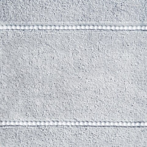RĘCZNIK MARI (02) 50 X 90 CM SREBRNY RĘCZNIK MARI (02) 50 X 90 CM SREBRNY