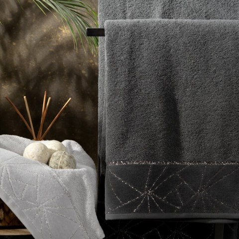 RĘCZNIK CLEO (05) 70 X 140 CM CEGLASTY