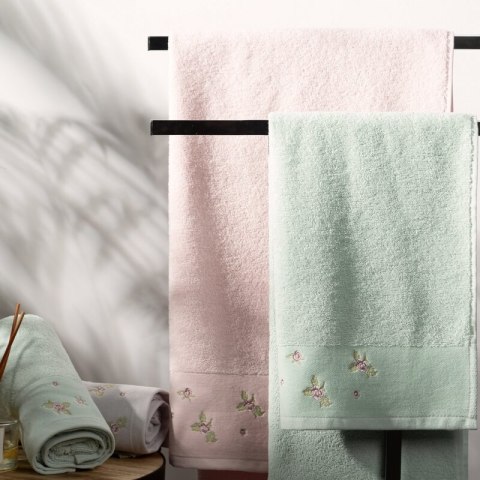 RĘCZNIK DALIA (05) 50 X 90 CM MIĘTOWY