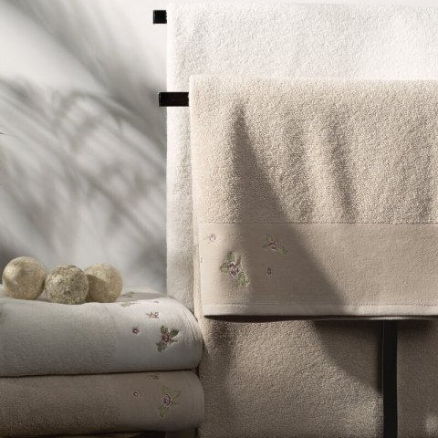 RĘCZNIK DALIA (05) 70 X 140 CM MIĘTOWY