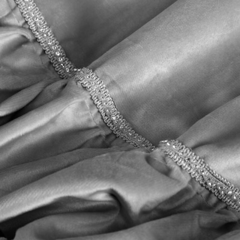 ZASŁONA GOTOWA CARLI NA TAŚMIE 140 X 250 CM SREBRNY