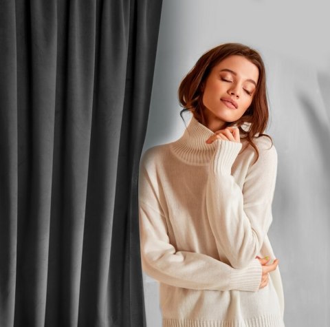 ZASŁONA GOTOWA D91 ROSA 140 X 250 CM CZARNY