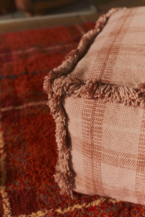 Pufa Handloom Rose Wouf Wouf - Lorena Canals