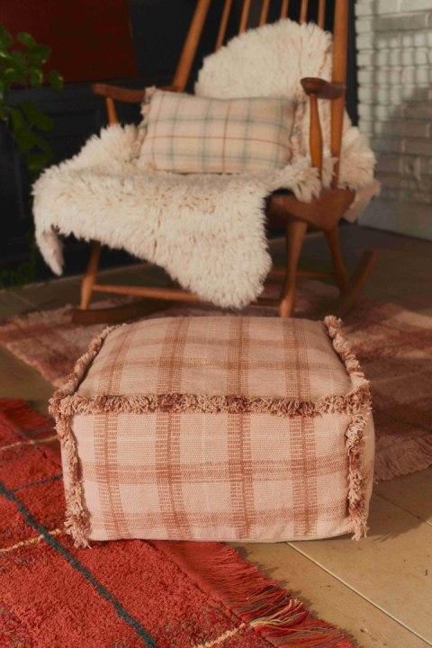 Pufa Handloom Rose Wouf Wouf - Lorena Canals