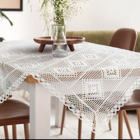OBRUS OLIVIA 85 X 85 CM BIAŁY OBRUS OLIVIA 85 X 85 CM BIAŁY