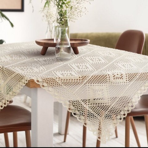 OBRUS OLIVIA 85 X 85 CM JASNOBEŻOWY OBRUS OLIVIA 85 X 85 CM JASNOBEŻOWY