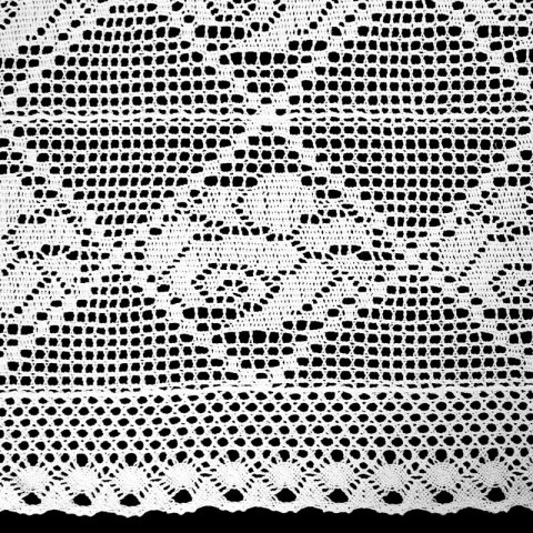 OBRUS ROSALY 85 X 85 CM BIAŁY OBRUS ROSALY 85 X 85 CM BIAŁY