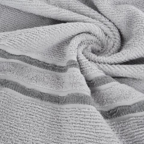 RĘCZNIK DINA (02) 30 X 50 CM SREBRNY