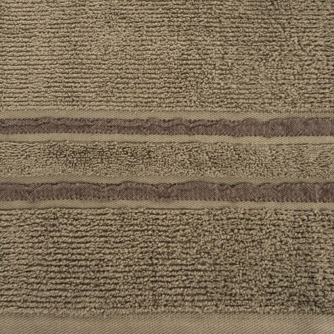 RĘCZNIK DINA (06) 30 X 50 CM CIEMNOBEŻOWY