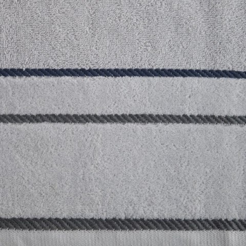 RĘCZNIK NEL (03) 70 X 140 CM SREBRNY RĘCZNIK NEL (03) 70 X 140 CM SREBRNY