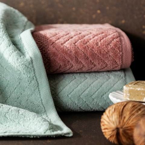 RĘCZNIK LOREN (05) 30 X 50 CM MIĘTOWY RĘCZNIK LOREN (05) 30 X 50 CM MIĘTOWY