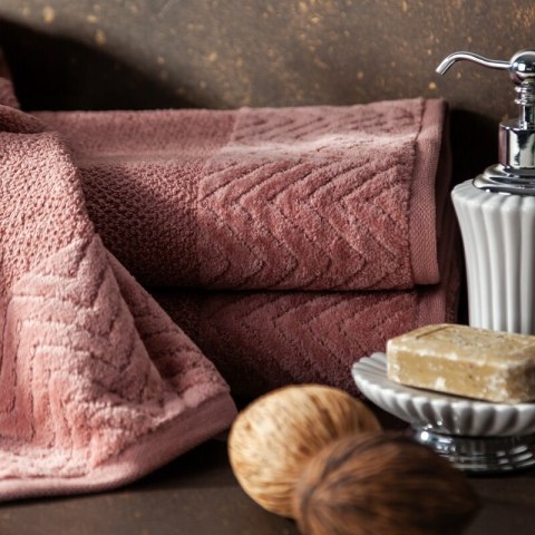 RĘCZNIK LOREN (06) 30 X 50 CM PUDROWY