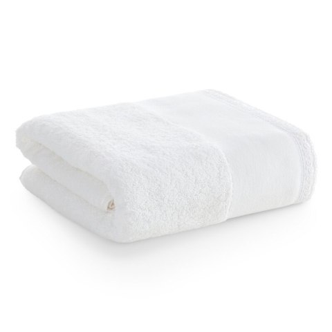 RĘCZNIK EMI (01) 50 X 90 CM BIAŁY RĘCZNIK EMI (01) 50 X 90 CM BIAŁY