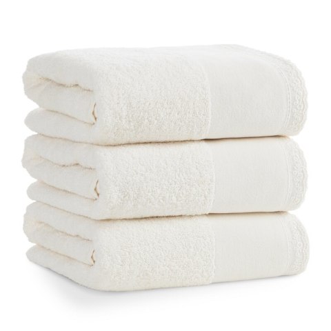 RĘCZNIK EMI (02) 30 X 50 CM KREMOWY RĘCZNIK EMI (02) 30 X 50 CM KREMOWY