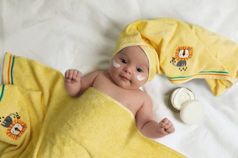 RĘCZNIK DZIECIĘCY BABY69 100 X 100 CM ŻÓŁTY