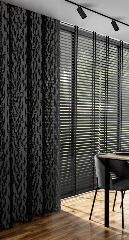 ZASŁONA GOTOWA VICTORIA 140 X 250 CM CZARNY ZASŁONA GOTOWA VICTORIA 140 X 250 CM CZARNY