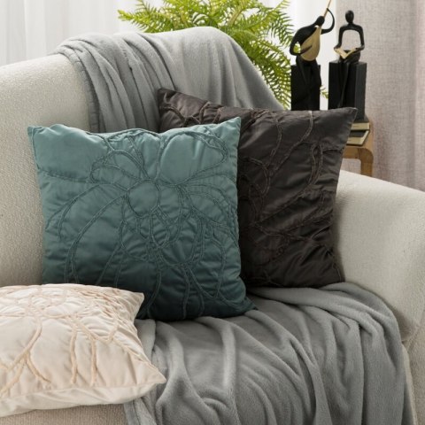 POSZEWKA SANDI 04 45 X 45 CM SREBRNY POSZEWKA SANDI 04 45 X 45 CM SREBRNY