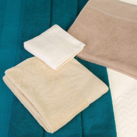 Ręcznik D Bawełna 100% Solano Beż (P) 50x90+70x140 kpl. Ręcznik D Bawełna 100% Solano Beż (P) 50x90+70x140 kpl.