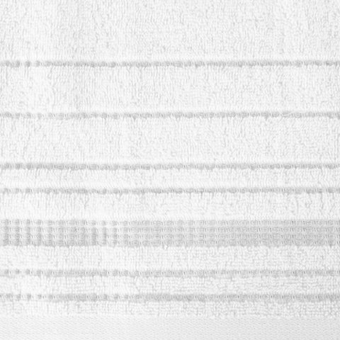 KOMPLET RĘCZNIKÓW 2 37 X 25 X 6 CM BIAŁY KOMPLET RĘCZNIKÓW 2 37 X 25 X 6 CM BIAŁY