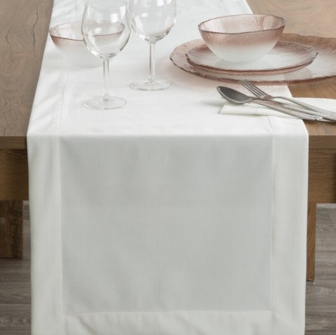 OBRUS MELINDA 40 X 140 CM BIAŁY OBRUS MELINDA 40 X 140 CM BIAŁY