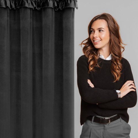 ZASŁONA GOTOWA ERIN 140 X 250 CM CZARNY ZASŁONA GOTOWA ERIN 140 X 250 CM CZARNY