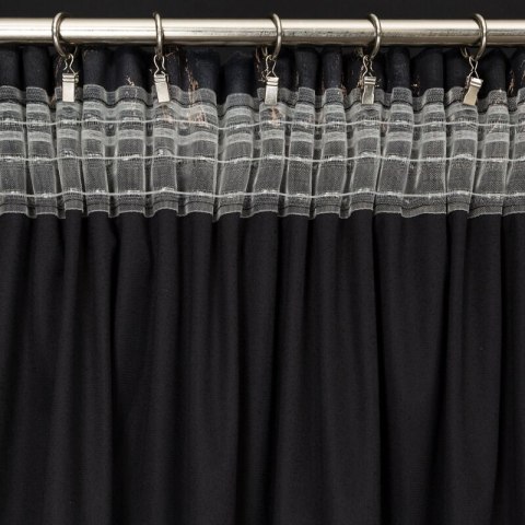 ZASŁONA GOTOWA NADIA NA TAŚMIE 140 X 300 CM CZARNY ZASŁONA GOTOWA NADIA NA TAŚMIE 140 X 300 CM CZARNY