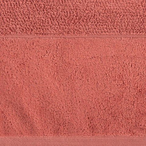 RĘCZNIK LUCY (14) 70 X 140 CM MARSALA