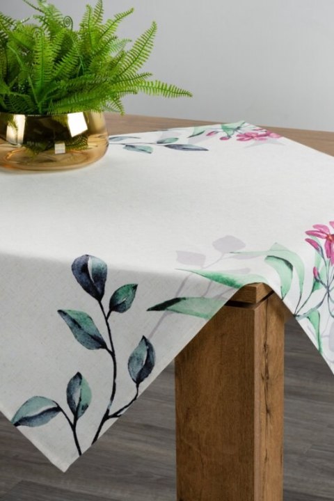 OBRUS LILIA 85 X 85 CM BIAŁY OBRUS LILIA 85 X 85 CM BIAŁY