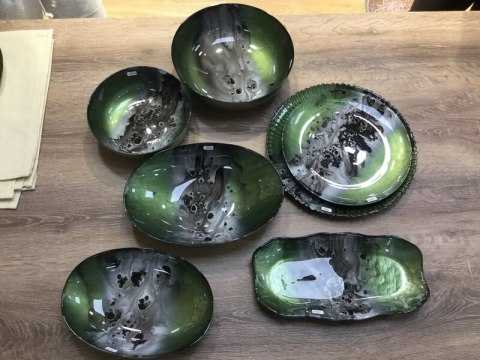 SZKLANA MISA DEKORACYJNA SABA (02) FI 21 X 7 CM ZIELONY SZKLANA MISA DEKORACYJNA SABA (02) FI 21 X 7 CM ZIELONY