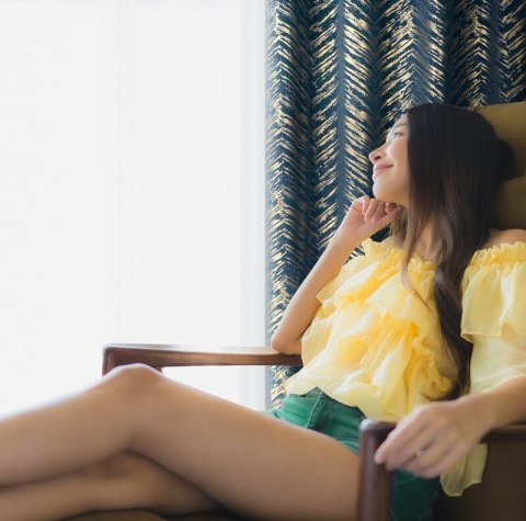 ZASŁONA GOTOWA SARA 140 X 250 CM GRANATOWY