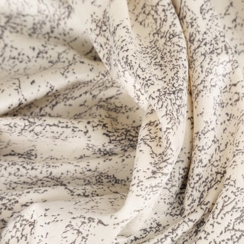 ZASŁONA GOTOWA RIVA NA TAŚMIE 140 X 270 CM KREMOWY ZASŁONA GOTOWA RIVA NA TAŚMIE 140 X 270 CM KREMOWY