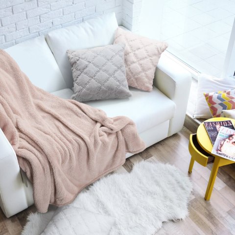 POSZEWKA GIAN 45 X 45 CM JASNORÓŻOWY POSZEWKA GIAN 45 X 45 CM JASNORÓŻOWY