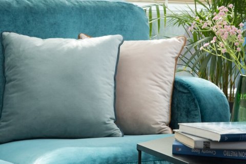 POSZEWKA MEL 40 X 40 CM CZARNY POSZEWKA MEL 40 X 40 CM CZARNY