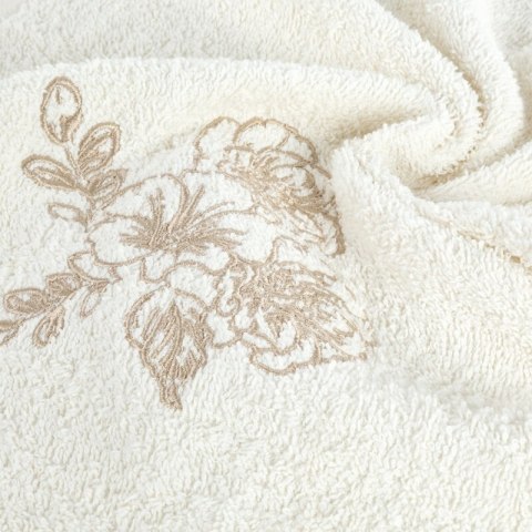 KOMPLET RĘCZNIKÓW 3 56 X 36 X 7 CM KREMOWY KOMPLET RĘCZNIKÓW 3 56 X 36 X 7 CM KREMOWY