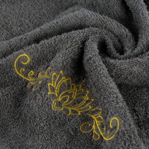 KOMPLET RĘCZNIKÓW 3 56 X 36 X 7 CM STALOWY